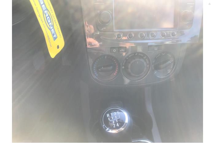 Opel Corsa D 1.3 CDTi 16V ecoFLEX Sloopvoertuig (2012, Grijs)