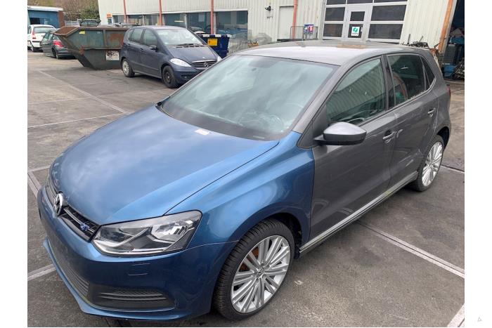 Volkswagen Polo V 1.0 12V BlueMotion Technology Sloopvoertuig (2015, Metallic, Grijs)