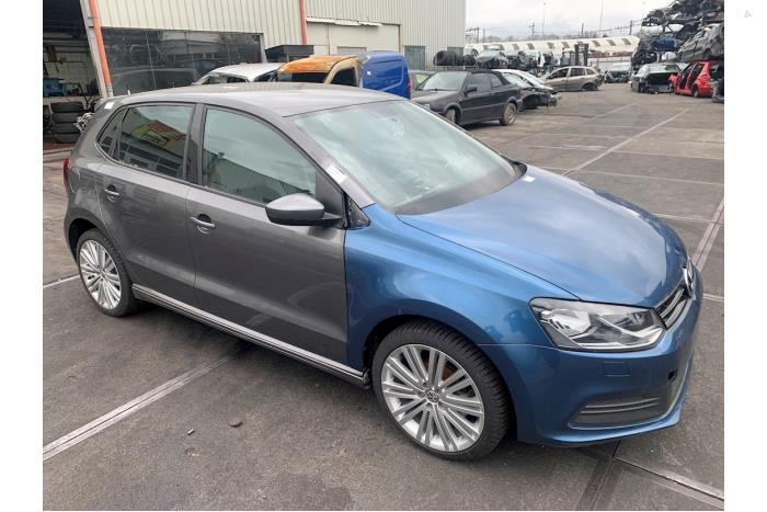 Volkswagen Polo V 1.0 12V BlueMotion Technology Sloopvoertuig (2015, Metallic, Grijs)