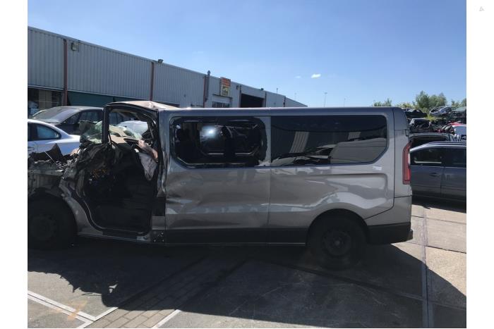 Renault Trafic Passenger 1.6 dCi 145 Twin Turbo Sloopvoertuig (2017, Grijs, Moonmist)