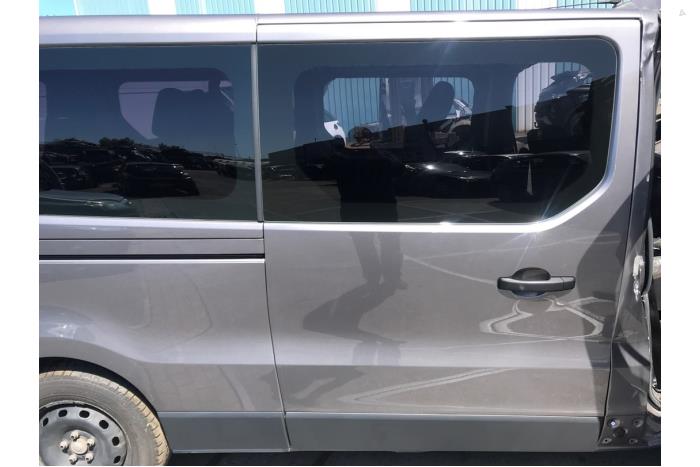 Renault Trafic Passenger 1.6 dCi 145 Twin Turbo Sloopvoertuig (2017, Grijs, Moonmist)