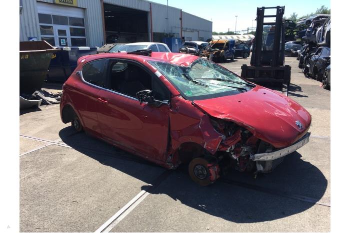 Peugeot 208 I 1.6 16V GTI Sloopvoertuig (2013)