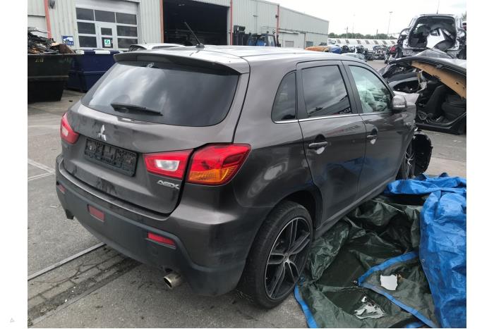 Mitsubishi ASX 1.8 DI-D HP MIVEC 16V Sloopvoertuig (2010, Metallic, Bruin, Graniet)