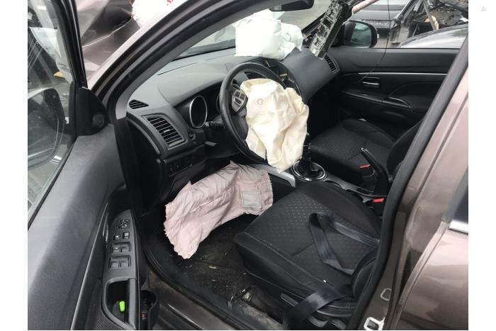 Mitsubishi ASX 1.8 DI-D HP MIVEC 16V Sloopvoertuig (2010, Metallic, Bruin, Graniet)