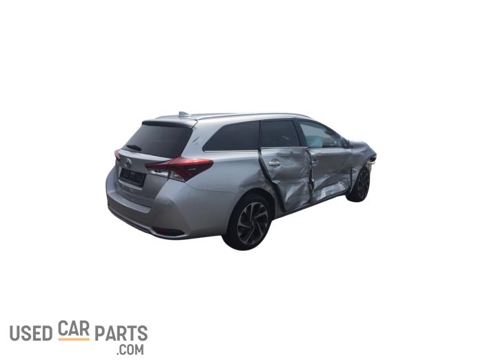 Toyota Auris Touring Sports 1.2 T 16V Sloopvoertuig (2015, Metallic, Zilver)