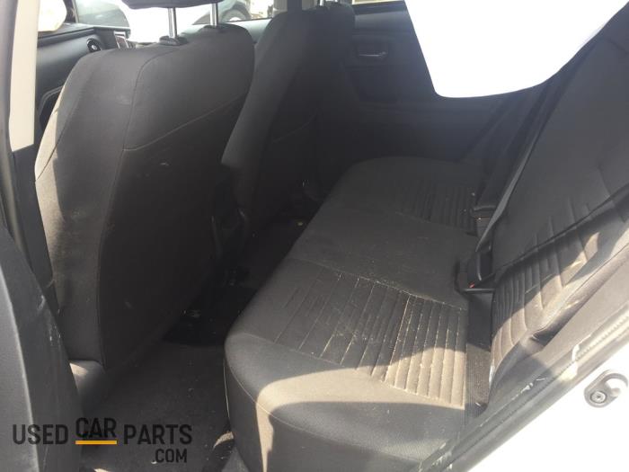 Toyota Auris Touring Sports 1.2 T 16V Sloopvoertuig (2015, Metallic, Zilver)