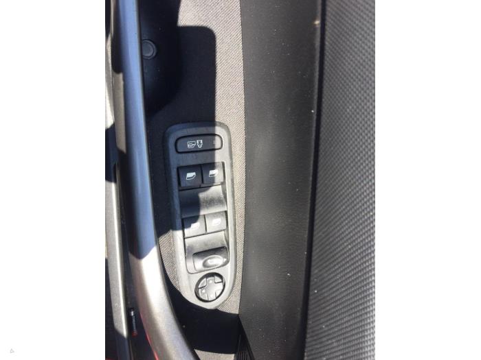 Peugeot 308 SW 1.6 VTI 16V Sloopvoertuig (2008, Rood)