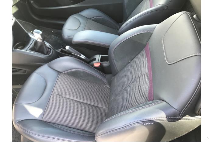 Peugeot 208 I 1.6 Vti 16V Sloopvoertuig (2014, Lila, Paars, Violet)