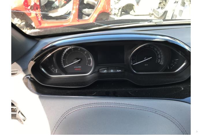 Peugeot 208 I 1.6 Vti 16V Sloopvoertuig (2014, Lila, Paars, Violet)