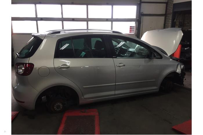 Volkswagen Golf Plus 2.0 TDI 16V Sloopvoertuig (2011, Zilvergrijs)
