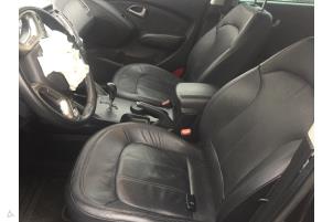 Hyundai iX35 2.0 16V Sloopvoertuig (2011, Zwart)