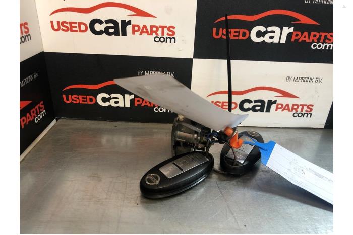 Nissan Note 1.5 dCi 90 Sloopvoertuig (2014, Rood)