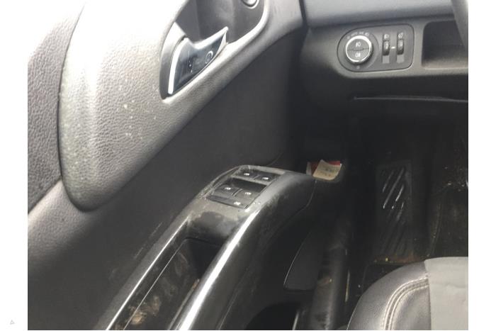 Opel Meriva 1.7 CDTI 16V Sloopvoertuig (2011, Zwart)