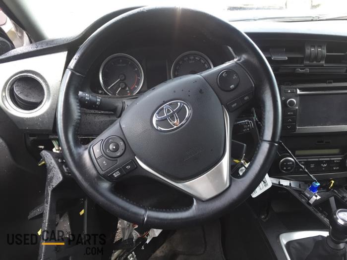 Toyota Auris Touring Sports 1.6 Dual VVT-i 16V Sloopvoertuig (2013, Titanium, Metallic, Zilver)