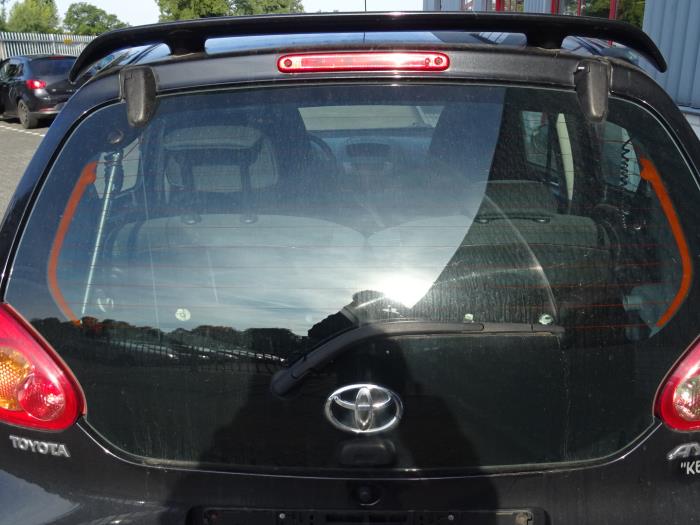 Toyota Aygo 1.4 HDI Sloopvoertuig (2008, Zwart)