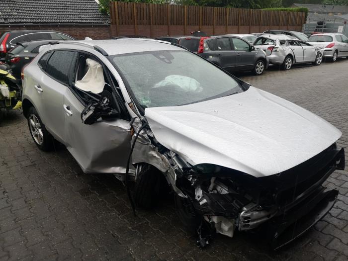 Volvo V40 Cross Country 1.5 T3 16V Geartronic Sloopvoertuig (2018, Zilver)
