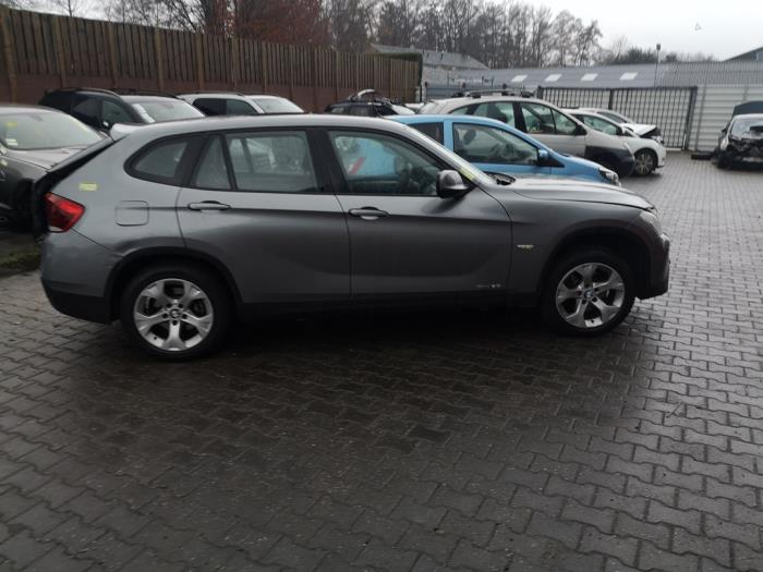 BMW X1 sDrive 20i 2.0 16V Twin Power Turbo Sloopvoertuig (2011, Grijs)