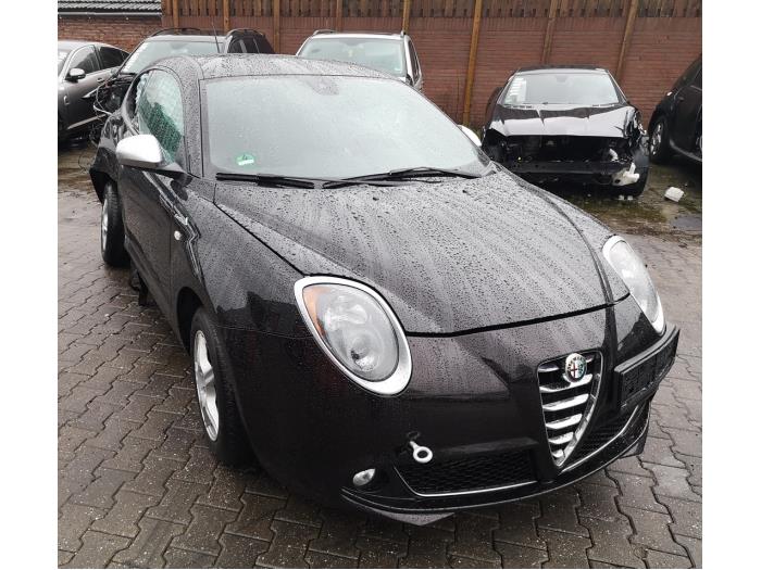 Alfa Romeo MiTo 1.6 JTDm 16V Sloopvoertuig (2014, Zwart, Bruin)