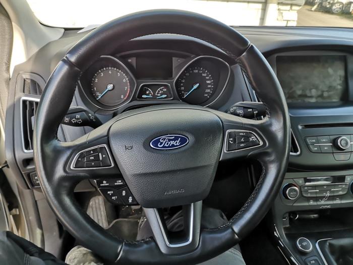 Ford Focus 3 Wagon 1.5 EcoBoost 16V 150 Sloopvoertuig (2015, Grijs)