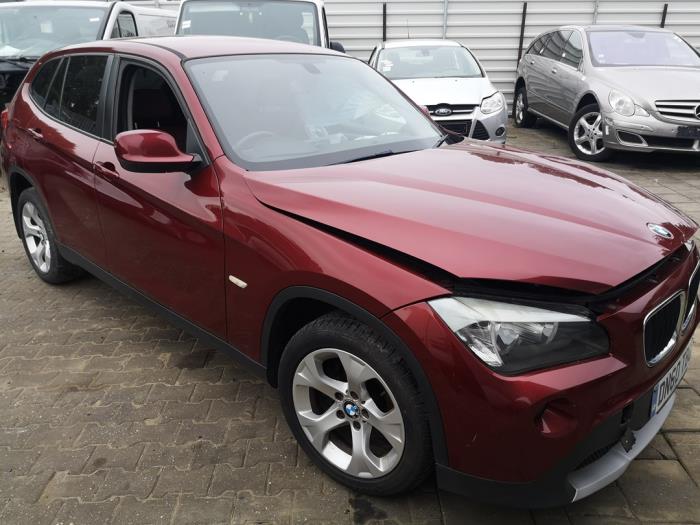 BMW X1 sDrive 18d 2.0 16V Sloopvoertuig (2011, Rood)