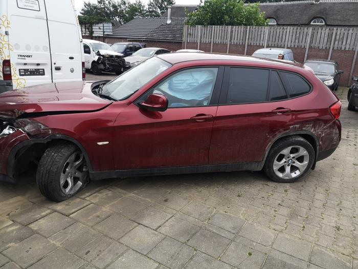 BMW X1 sDrive 18d 2.0 16V Sloopvoertuig (2011, Rood)