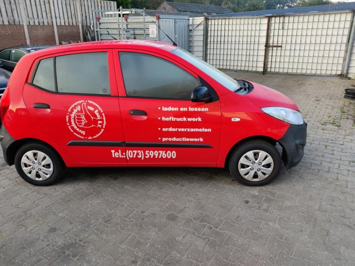 Hyundai i10 1.1i 12V Sloopvoertuig (2011, Rood)