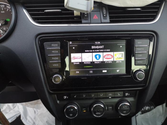 Skoda Octavia Combi 1.6 TDI Greenline 16V Sloopvoertuig (2016, Grijs)