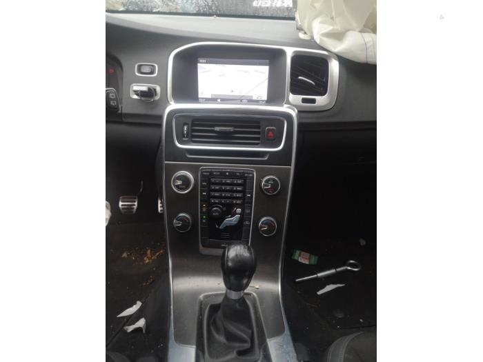 Volvo V60 I 1.6 DRIVe Sloopvoertuig (2012, Zwart)