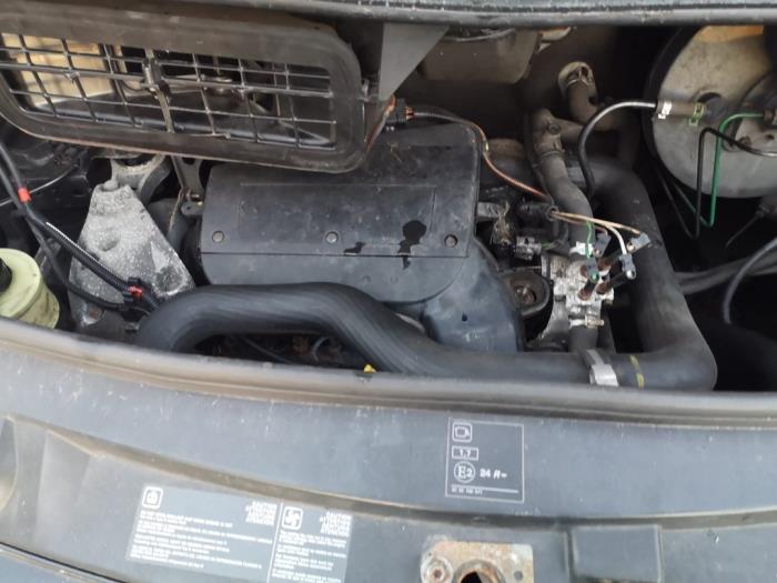 Opel Vivaro 1.9 DTI 16V Sloopvoertuig (2004, Blauw)