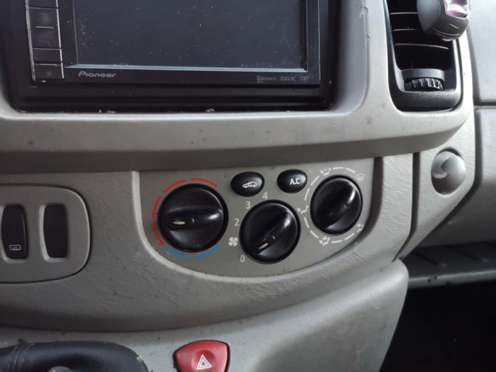 Opel Vivaro 1.9 DTI 16V Sloopvoertuig (2004, Blauw)