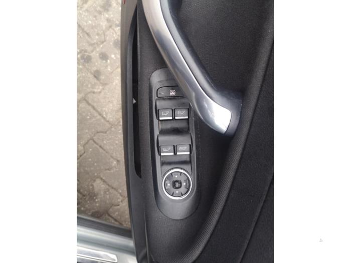 Ford Mondeo IV Wagon 2.0 TDCi 140 16V Sloopvoertuig (2008, Grijs)