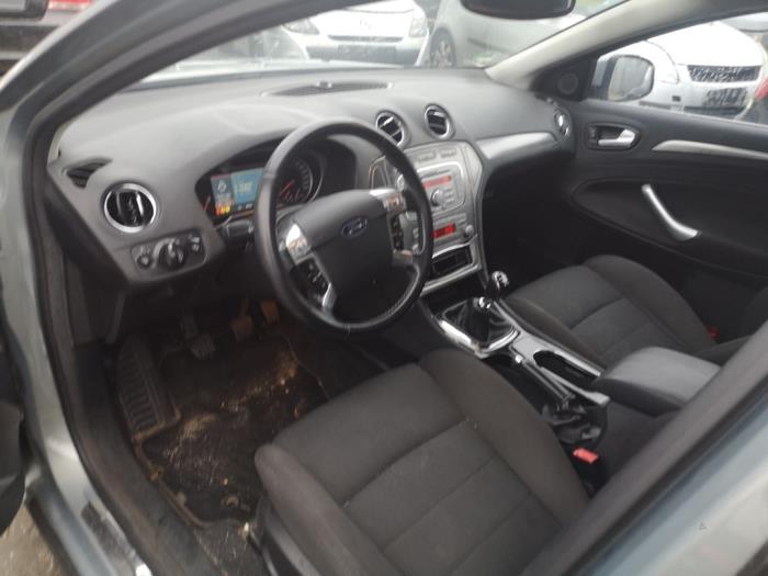 Ford Mondeo IV Wagon 2.0 TDCi 140 16V Sloopvoertuig (2008, Grijs)