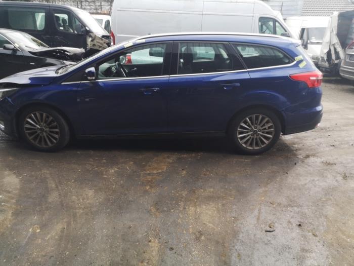 Ford Focus 3 Wagon 1.5 TDCi Sloopvoertuig (2015, Blauw)