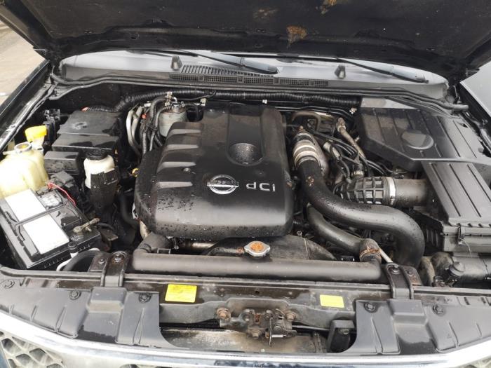 Nissan Pathfinder 2.5 dCi 16V 4x4 Sloopvoertuig (2008, Zwart)