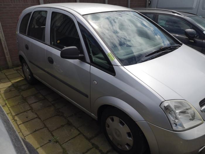 Opel Meriva 1.6 Sloopvoertuig (2004, Grijs)