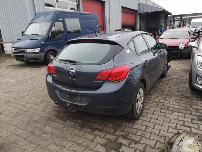 Opel Astra J 1.4 Turbo 16V Sloopvoertuig (2010, Blauw)