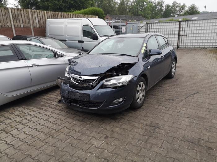 Opel Astra J 1.4 Turbo 16V Sloopvoertuig (2010, Blauw)