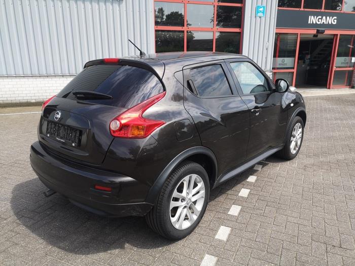 Nissan Juke 1.6 16V Sloopvoertuig (2010, Bruin)