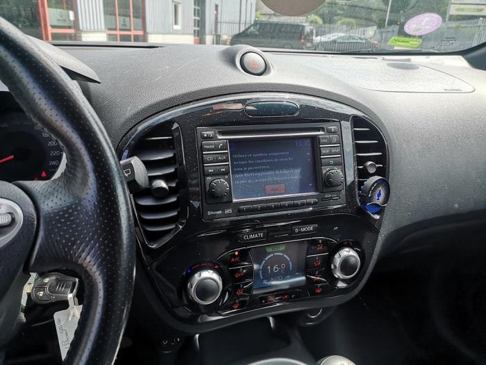 Nissan Juke 1.6 16V Sloopvoertuig (2010, Bruin)