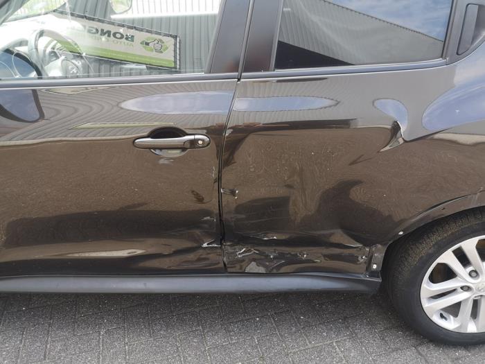 Nissan Juke 1.6 16V Sloopvoertuig (2010, Bruin)