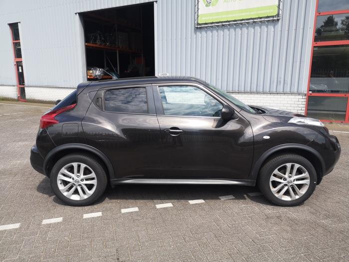 Nissan Juke 1.6 16V Sloopvoertuig (2010, Bruin)