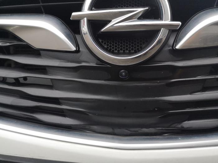 Opel Insignia Grand Sport 2.0 CDTI 16V 4x4 Sloopvoertuig (2020, Wit)