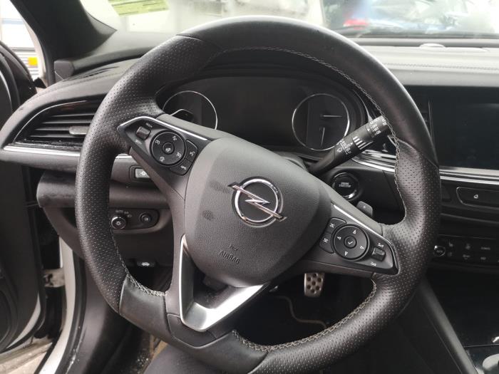 Opel Insignia Grand Sport 2.0 CDTI 16V 4x4 Sloopvoertuig (2020, Wit)