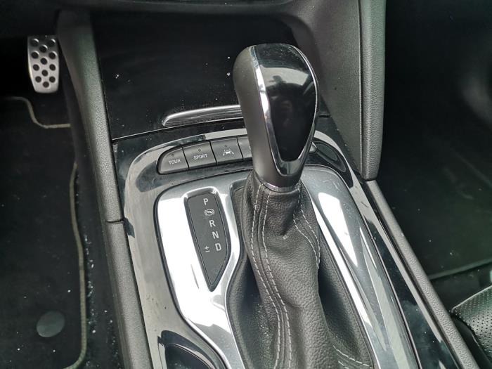 Opel Insignia Grand Sport 2.0 CDTI 16V 4x4 Sloopvoertuig (2020, Wit)