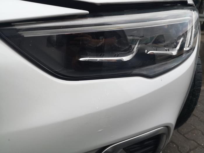 Opel Insignia Grand Sport 2.0 CDTI 16V 4x4 Sloopvoertuig (2020, Wit)