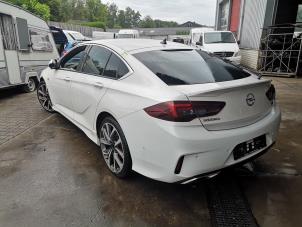 Opel Insignia Grand Sport 2.0 CDTI 16V 4x4 Sloopvoertuig (2020, Wit)