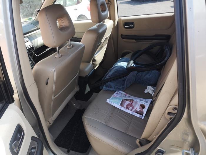 Nissan X-Trail 2.0 16V 4x4 Sloopvoertuig (2002, Grijs)