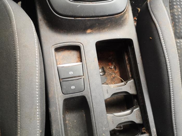 Ford Focus 4 1.5 EcoBlue 120 Sloopvoertuig (2019, Grijs)