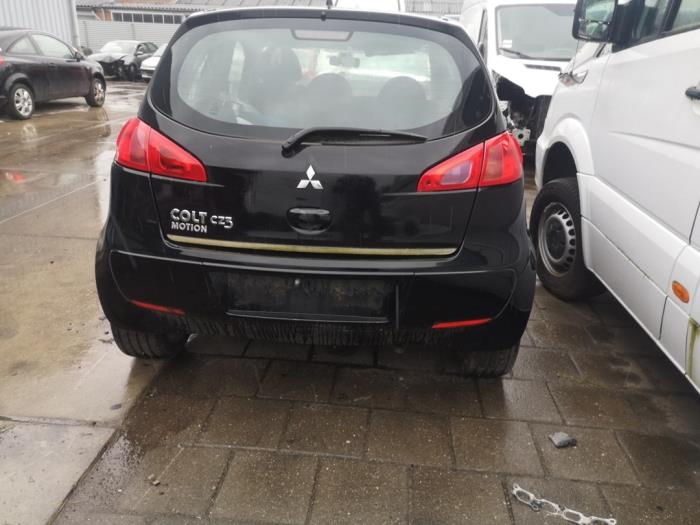 Mitsubishi Colt 1.1 12V Sloopvoertuig (2006, Zwart)
