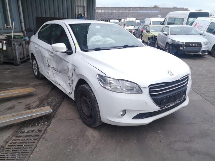 Peugeot 301 1.2 VTI 72 12V Sloopvoertuig (2015, Wit)